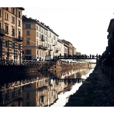 Taking A Walk In The Beating Heart Of Navigli-2